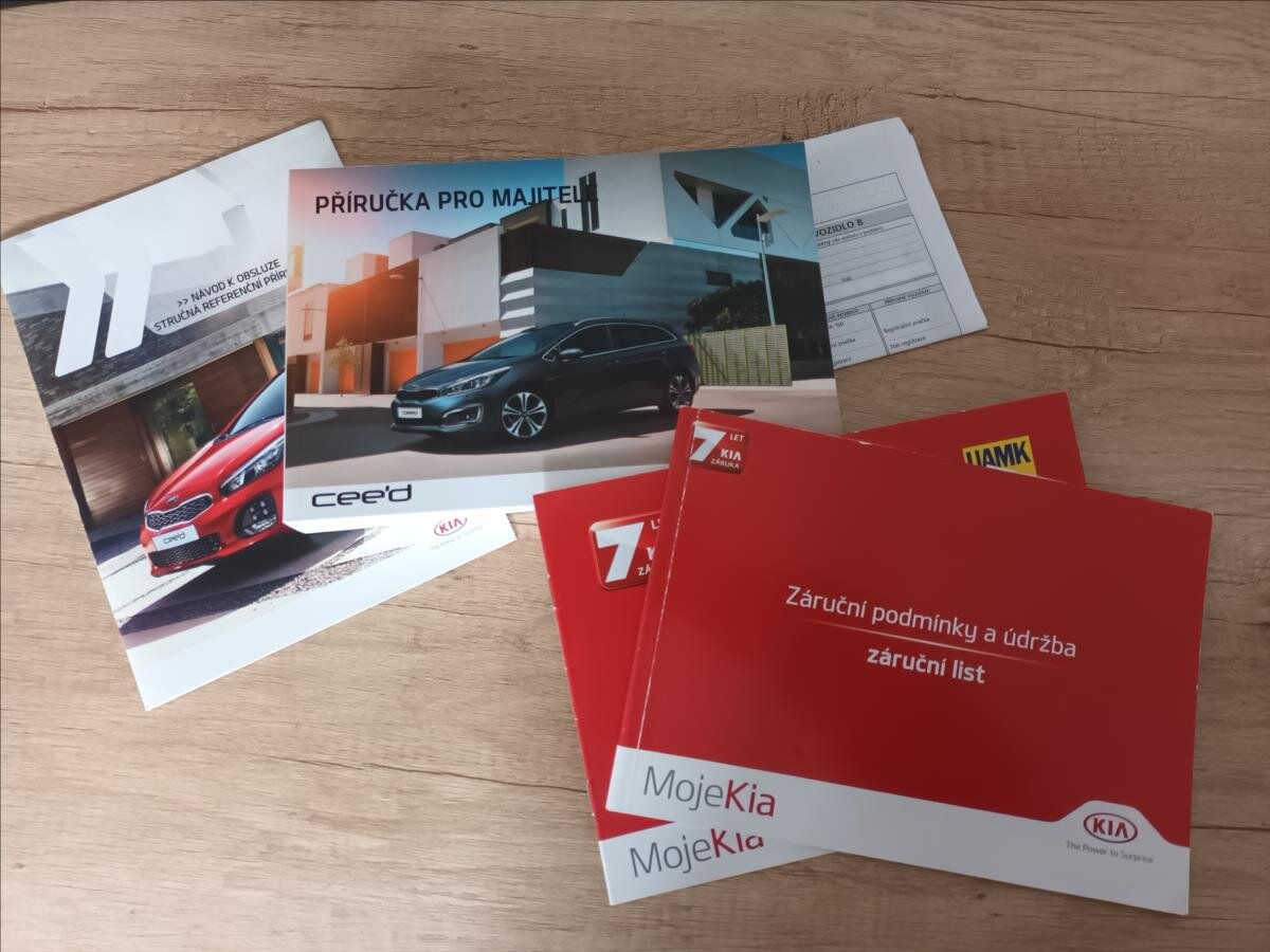 KIA Ceed Hatchback 1,4 l 73 kw