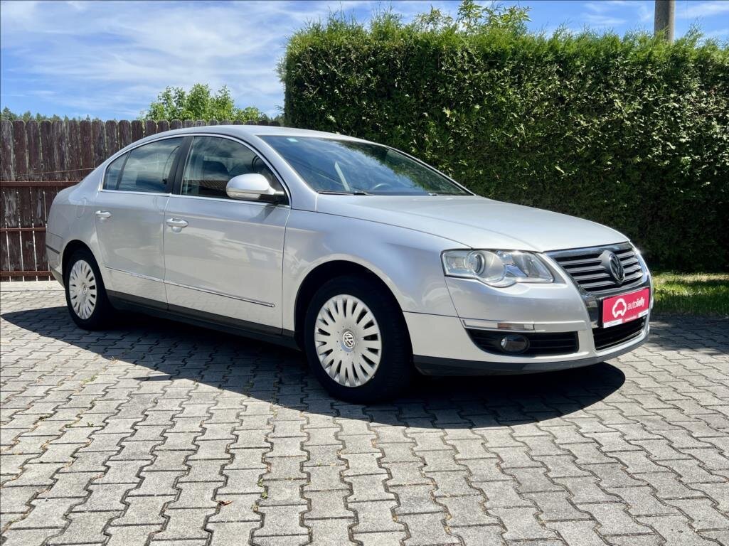 Volkswagen Passat Sedan 2,0 l 110 kw