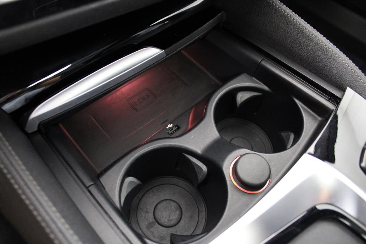 BMW Řada 5 Kombi 2,0 l 140 kw