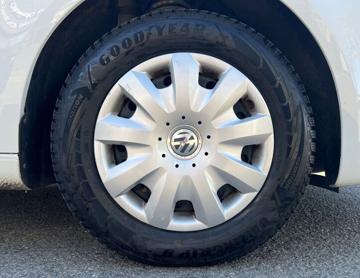 Volkswagen Touran MPV 1,2 l 77 kw