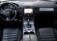 Volkswagen Touareg 11