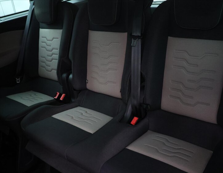 Ford Tourneo Custom Kombi 2,0 l 125 kw
