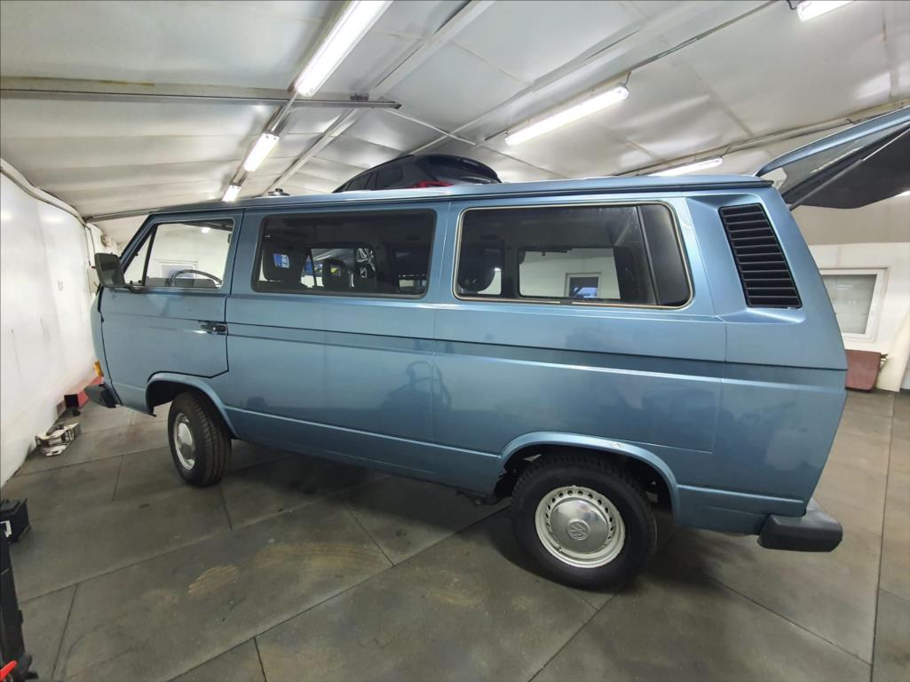 Volkswagen Caravelle