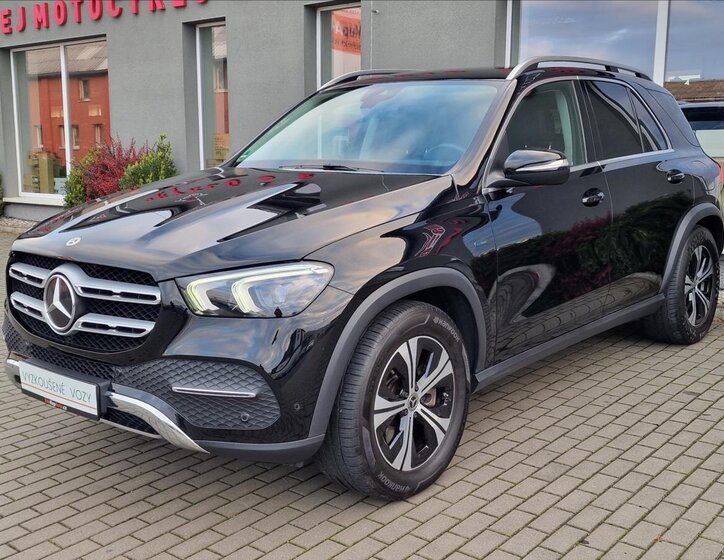 Mercedes-Benz GLE SUV / Terénní 2,0 l 245 kw