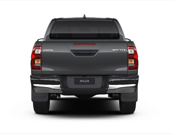 Toyota Hilux Pick-up 2,8 l 150 kw