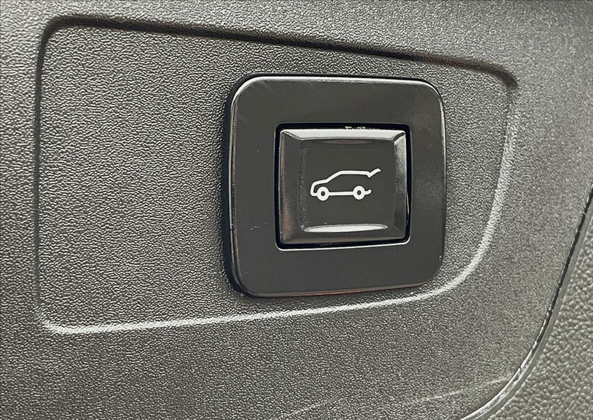 Opel Insignia Kombi 1,5 l 121 kw