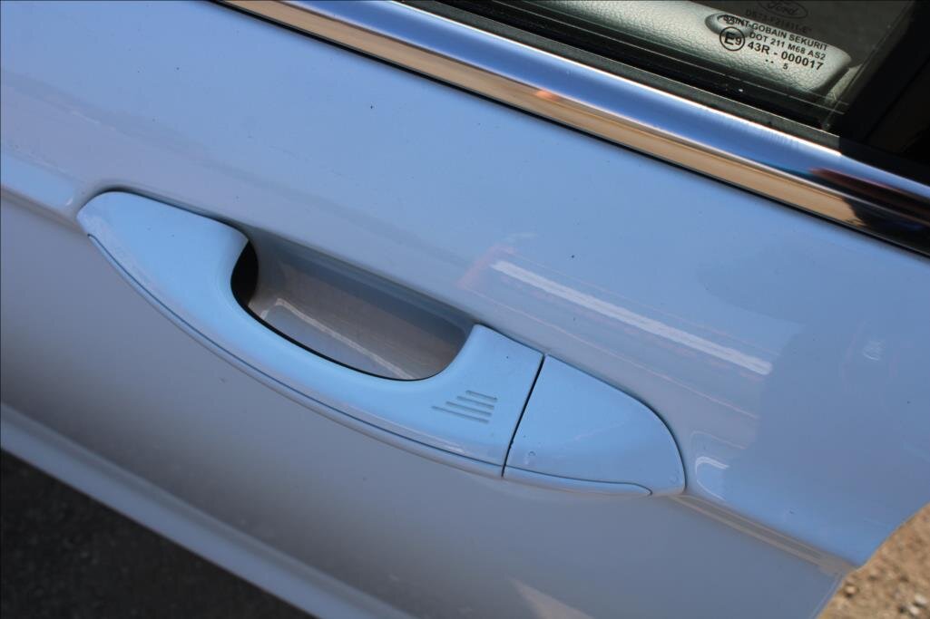 Ford Mondeo Kombi 2,0 l 110 kw