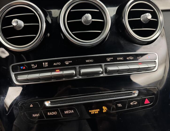 Mercedes-Benz GLC 23