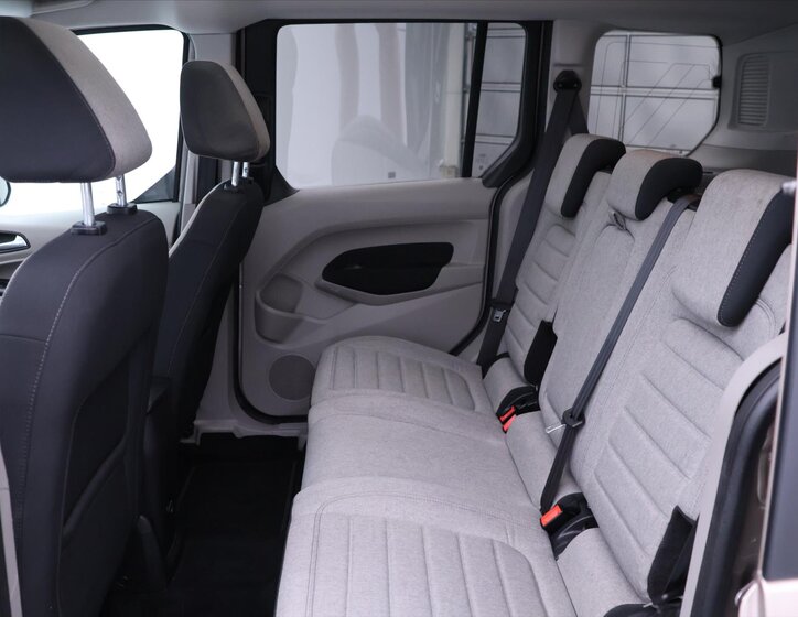 Ford Tourneo Connect Kombi 1,5 l 88 kw