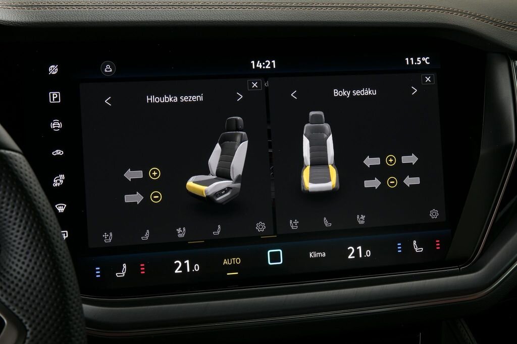 Volkswagen Touareg SUV / Terénní 3,0 l 210 kw