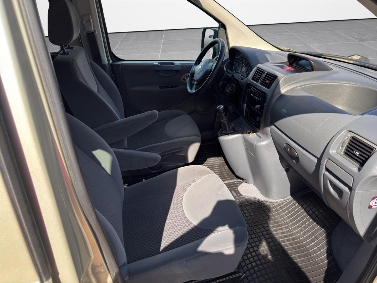 Citroën Jumpy MPV 2,0 l 120 kw