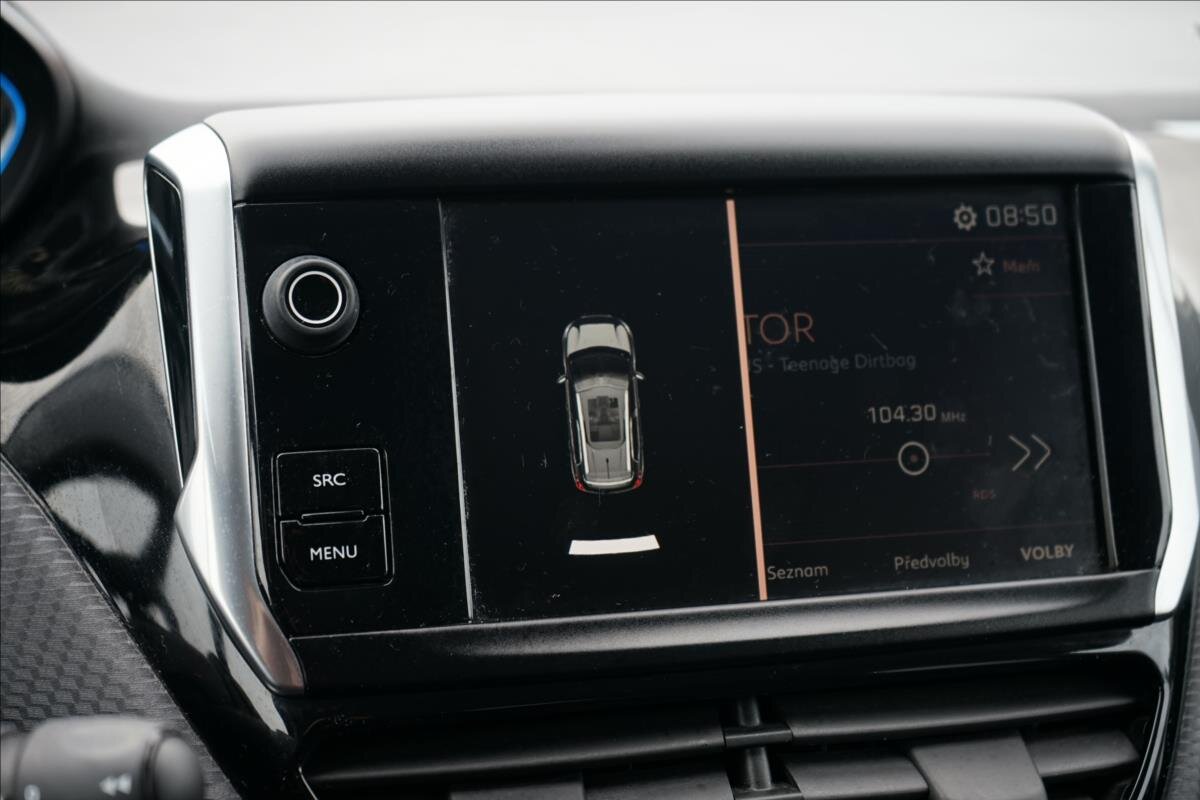 Peugeot 2008 SUV 1,2 l 81 kw