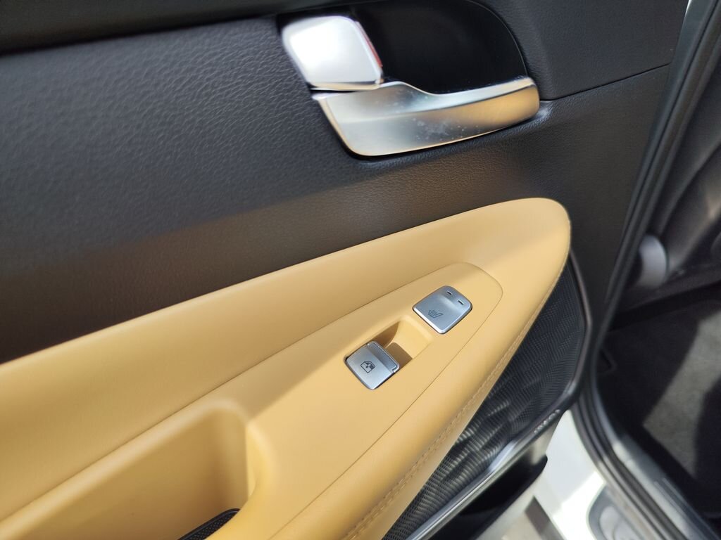 Hyundai Santa Fe SUV / Terénní 2,2 l 142 kw