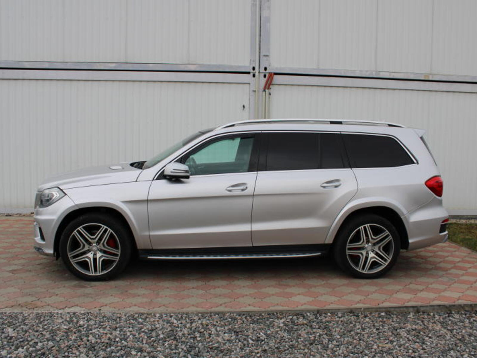 Mercedes-Benz GL 6