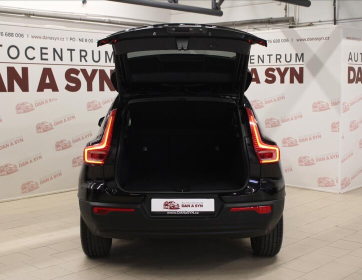 Volvo XC40 SUV 1,5 l 115 kw