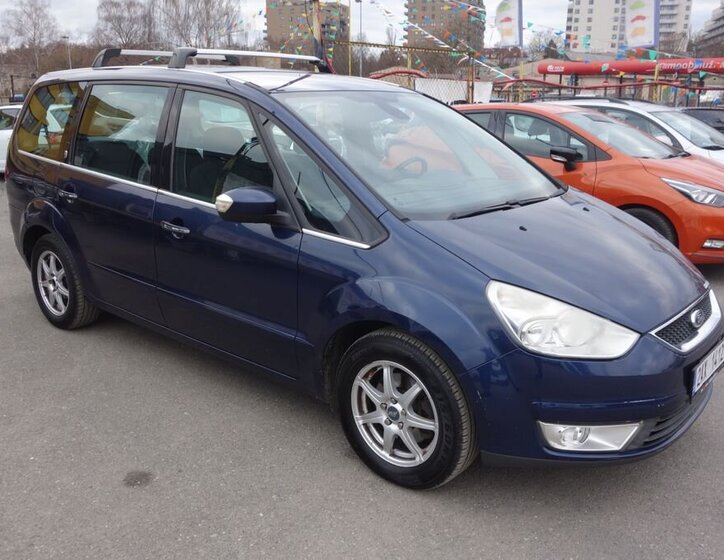 Ford Galaxy MPV 2,0 l 103 kw