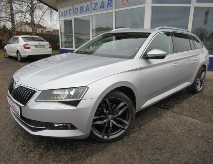 Škoda Superb Kombi 2,0 l 110 kw