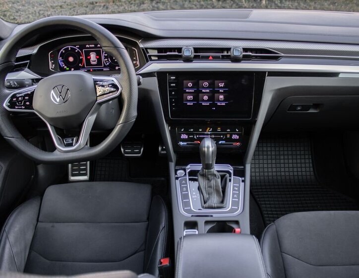Volkswagen Arteon Kombi 2,0 l 147 kw