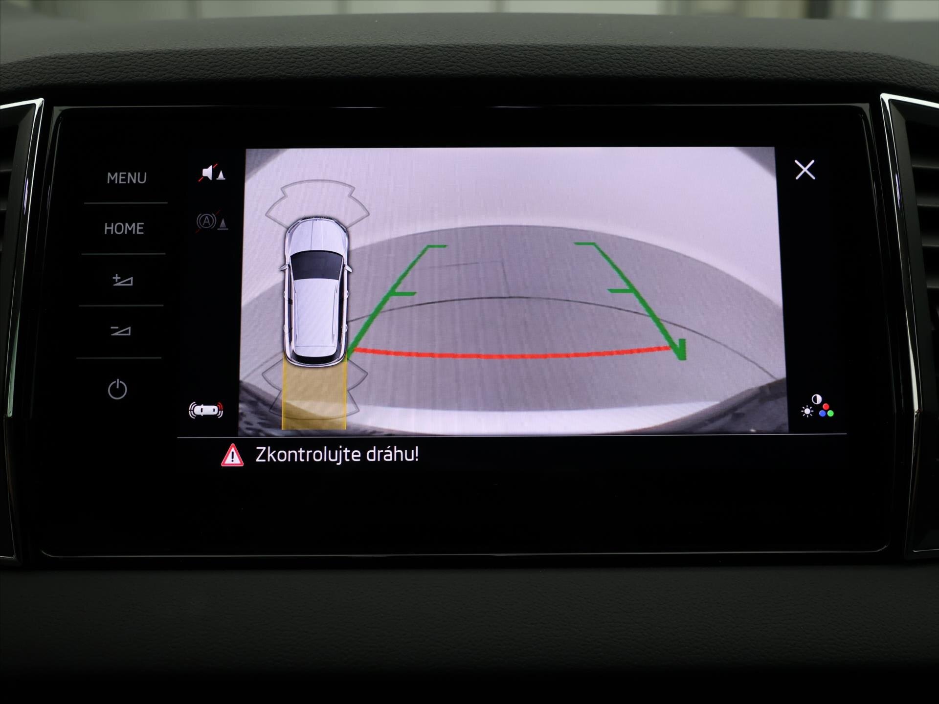 Škoda Karoq SUV / Terénní 2,0 l 110 kw