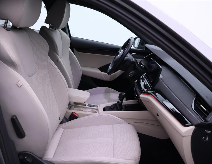 Škoda Octavia Hatchback 1,5 l 110 kw