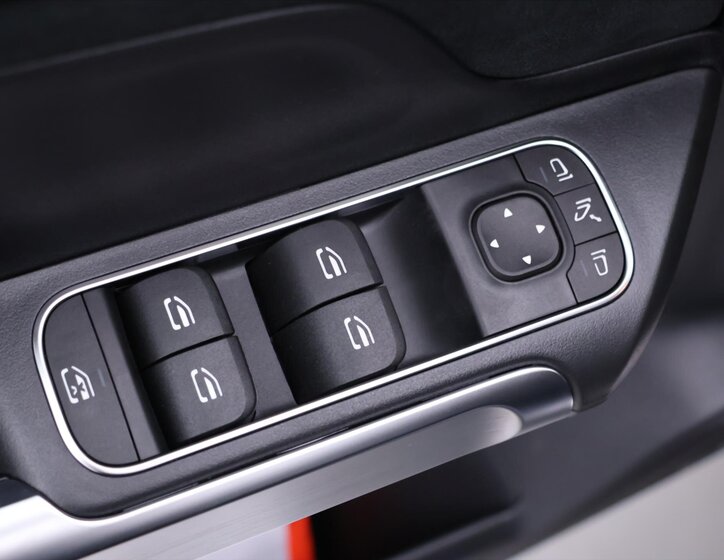 Mercedes-Benz GLB SUV 2,0 l 110 kw