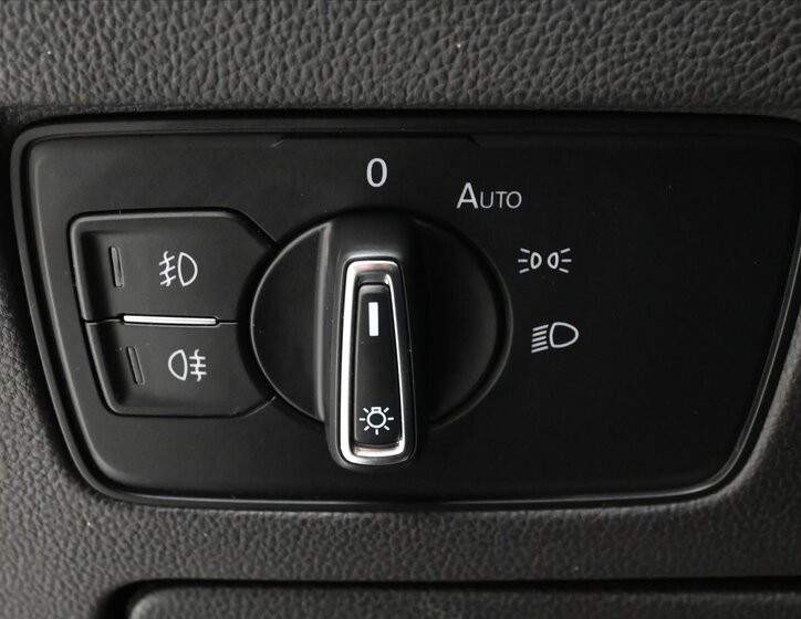 Volkswagen Passat Kombi 2,0 l 110 kw