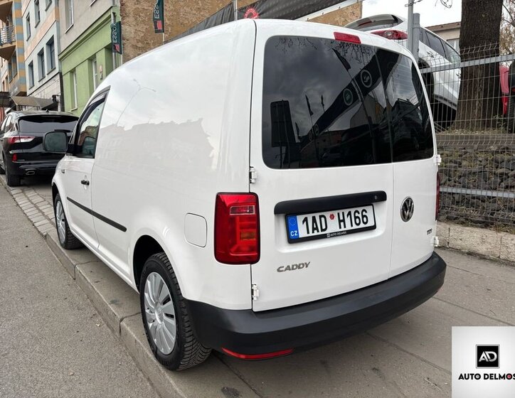 Volkswagen Caddy Skříň 2,0 l 75 kw