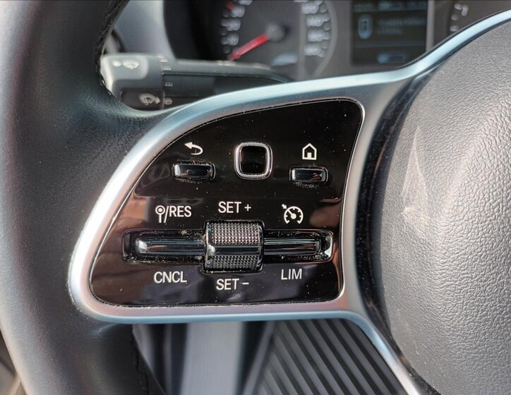 Mercedes-Benz Sprinter Ostatní 3,0 l 140 kw