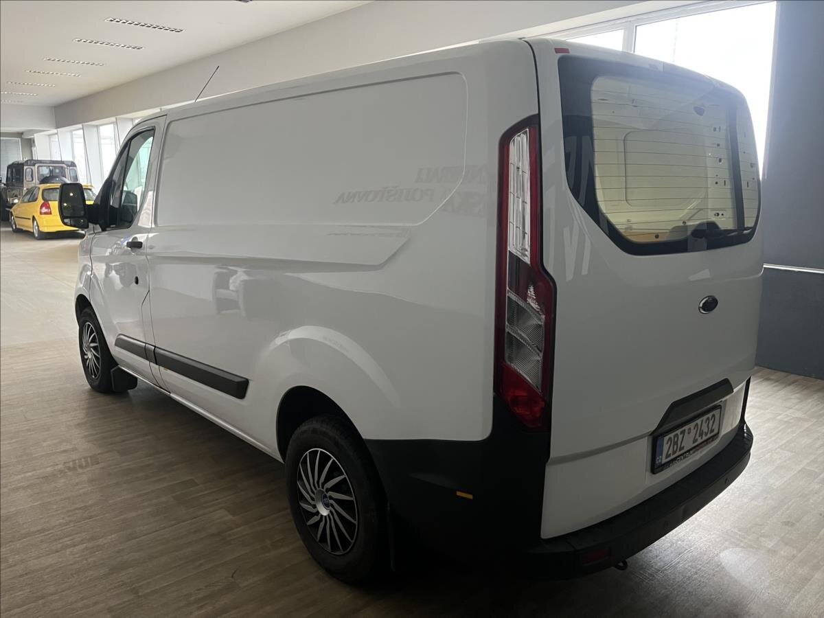 Ford Transit Custom Skříň 2,2 l 74 kw