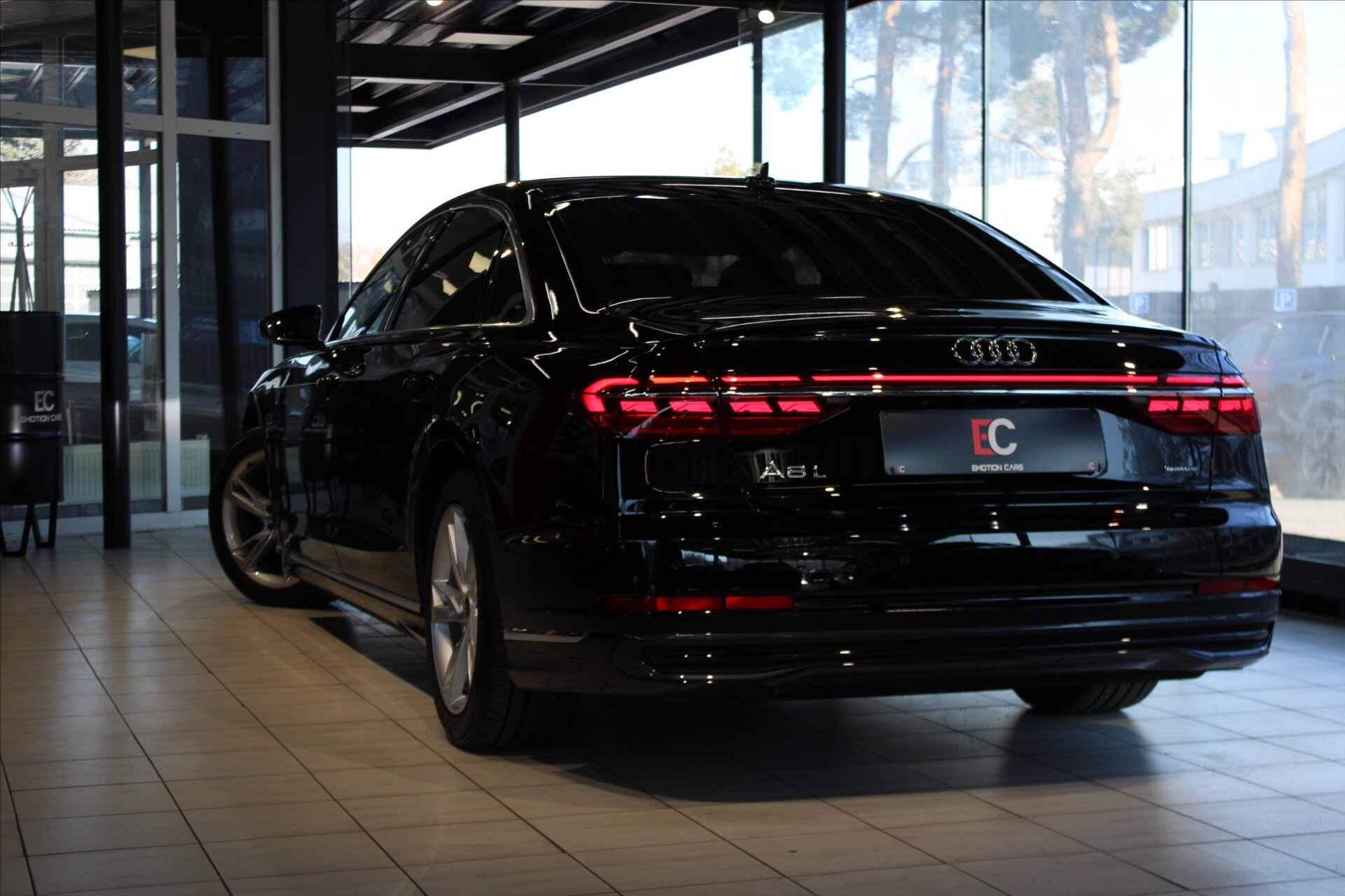 Audi A8 Ostatní 3,0 l 210 kw