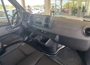 Mercedes-Benz Sprinter 15