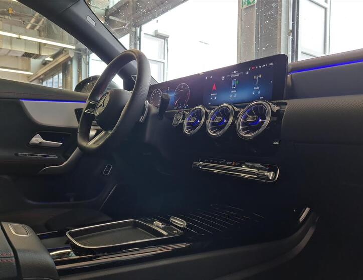 Mercedes-Benz CLA 16