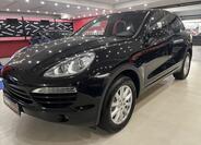 Porsche Cayenne 1
