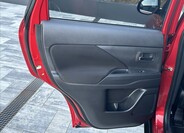 Mitsubishi Outlander 14