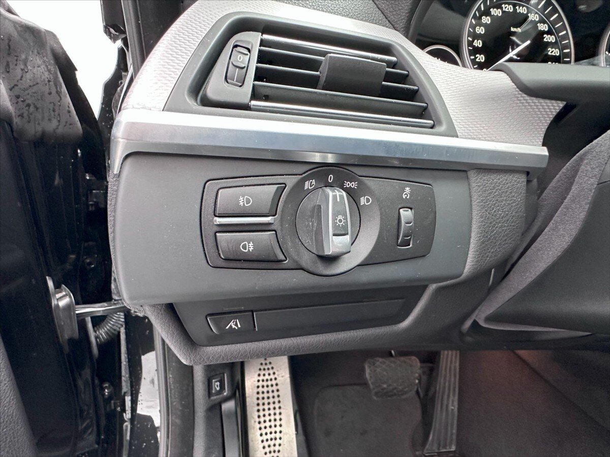 BMW Řada 6 Kupé 3,0 l 230 kw