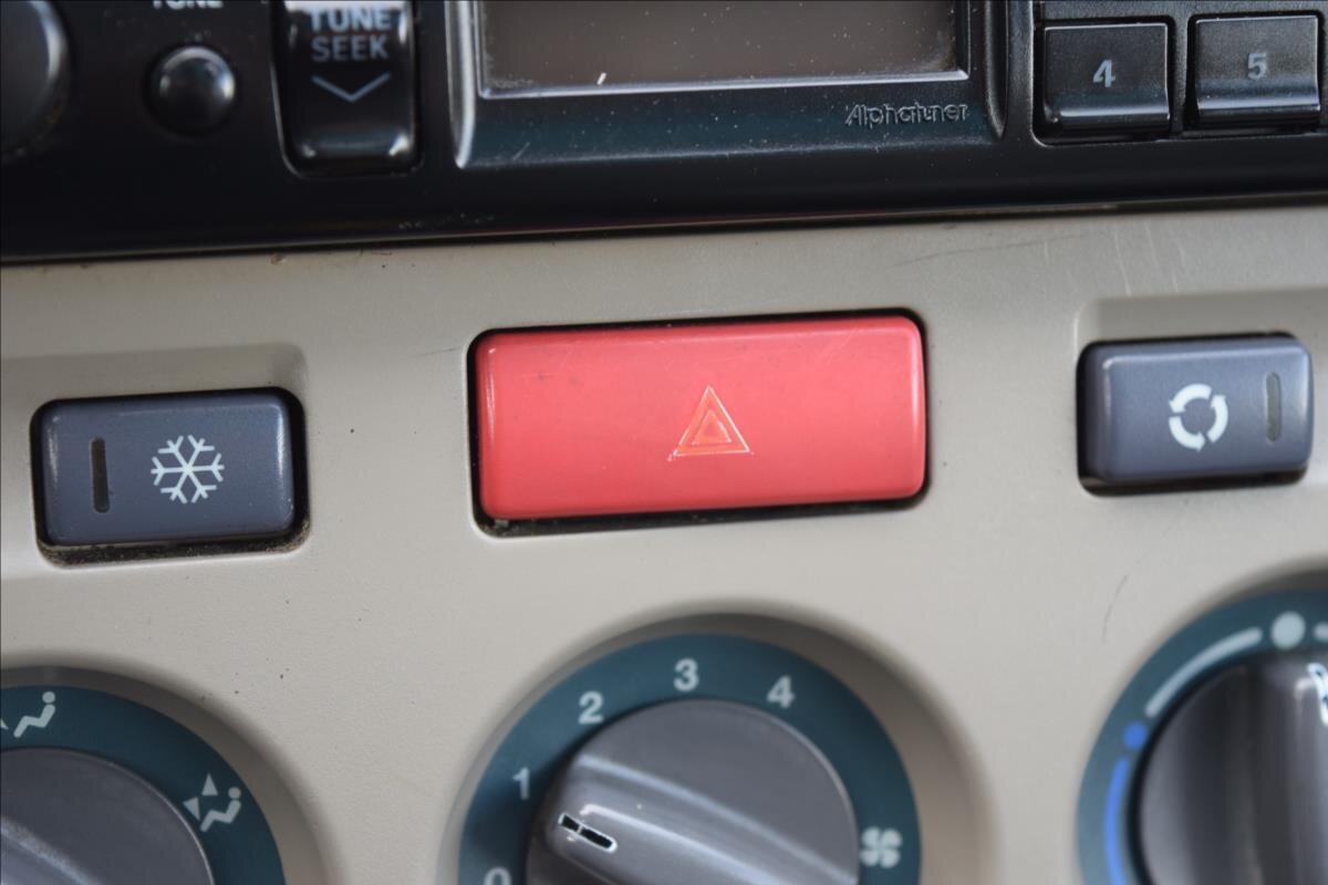 Land Rover Freelander Kombi 2,0 l 71 kw