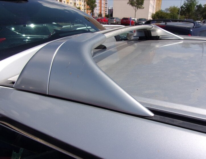 Peugeot 807 MPV 2,0 l 100 kw