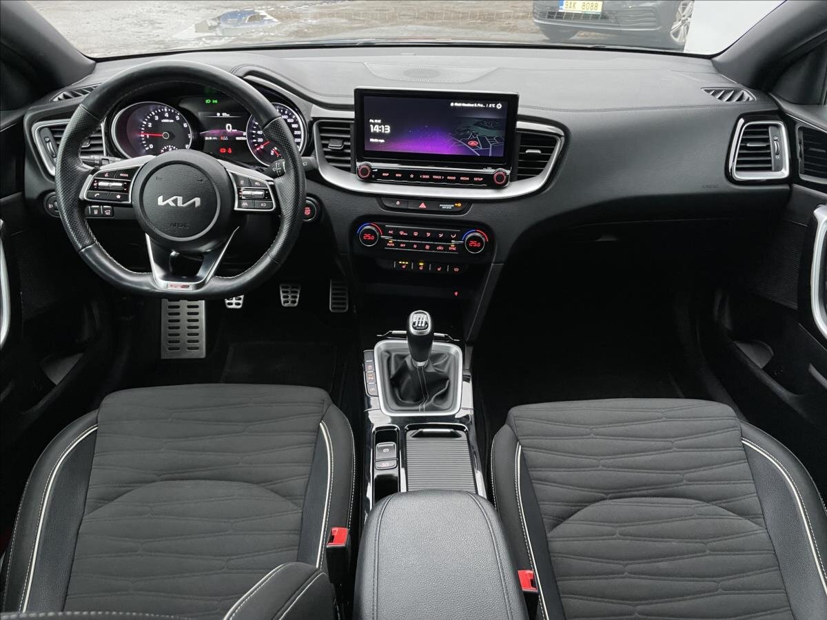 KIA ProCeed Kombi 1,5 l 118 kw