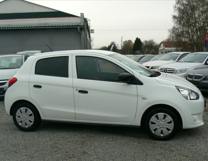 Mitsubishi Space Star 8