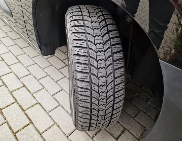 Opel Combo Skříň 1,5 l 75 kw