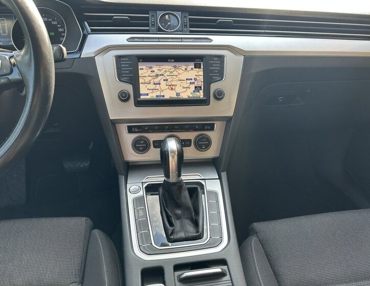 Volkswagen Passat Kombi 2,0 l 110 kw