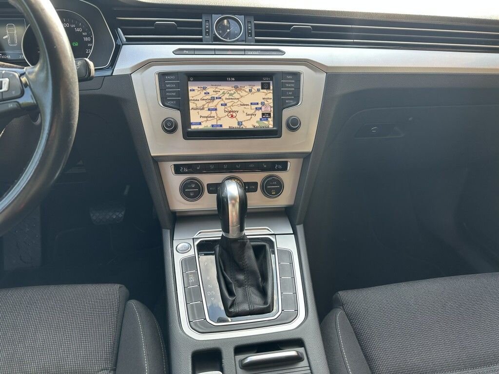 Volkswagen Passat Kombi 2,0 l 110 kw