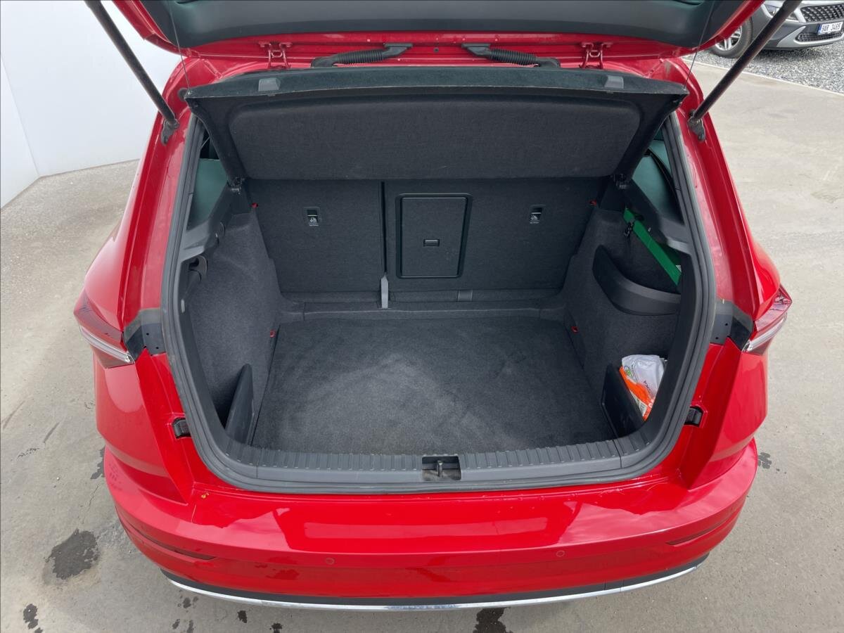 Škoda Karoq SUV / Terénní 1,5 l 110 kw