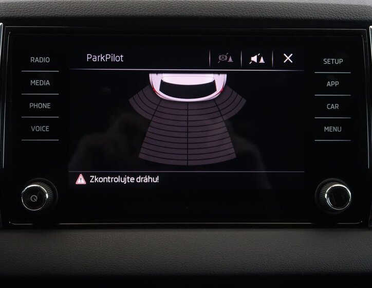 Škoda Karoq Kombi 999,0 85 kw