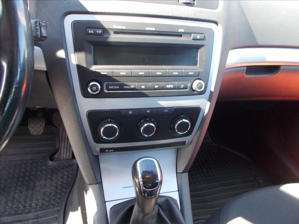 Škoda Octavia Kombi 1,6 l 77 kw