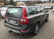 Volvo XC70 Kombi 2,4 l 151 kw