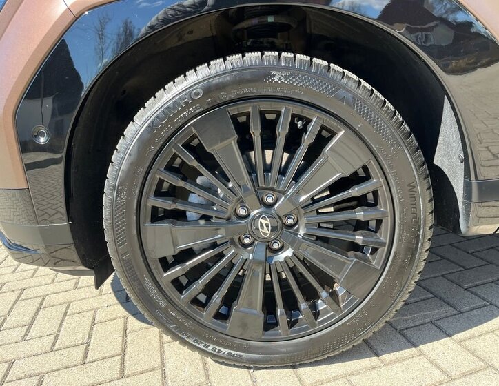 Hyundai Santa Fe SUV / Terénní 1,6 l 158 kw