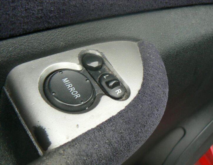 Honda FR-V Kombi 2,2 l 103 kw