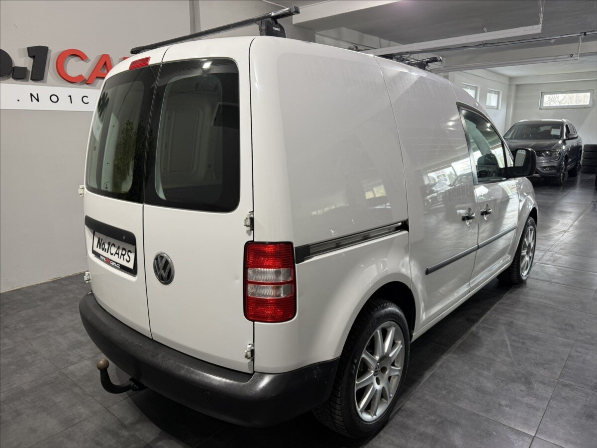 Volkswagen Caddy Skříň 1,6 l 75 kw