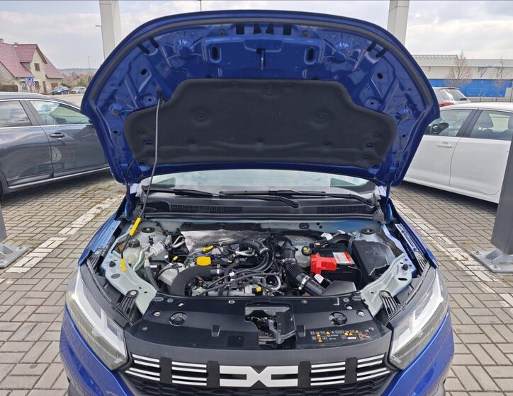 Dacia Sandero Hatchback 999,0 67 kw